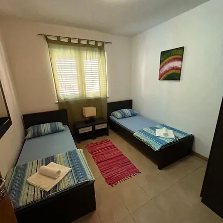 Daire Irish Complex Budva