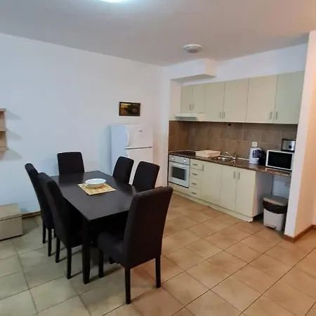 Apartment Irish Complex *