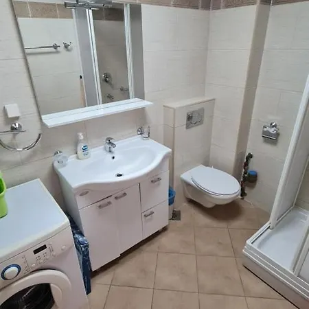 Irish Complex Apartment *