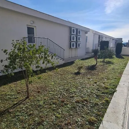 Irish Complex Apartman Budva